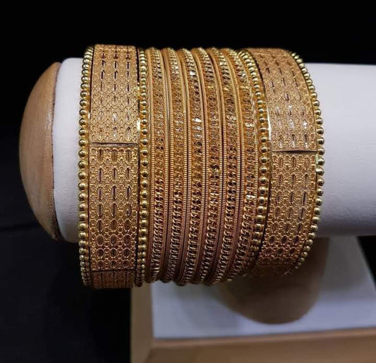 Classic 22K Gold Bangles – Traditional Design (Pair)