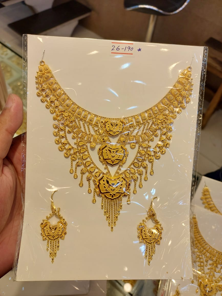 Luxury Red & Gold Bridal Necklace Set with Earrings